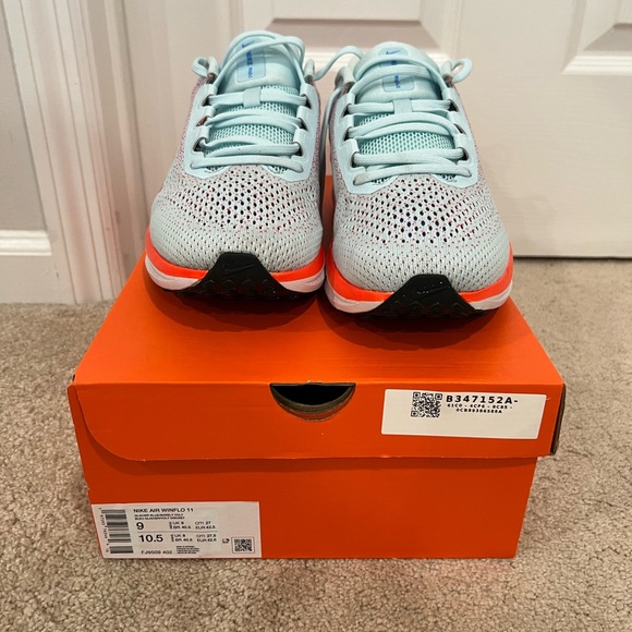 Nike Other - Nike Air Winflo 11 Glacier Blue and Volt Sneakers